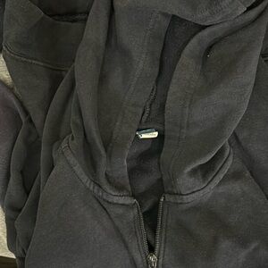 3 boy hoddies 8-12